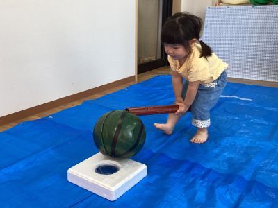 スイカ割り① 